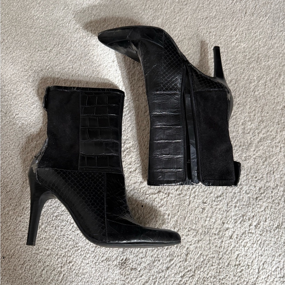 Nine West Black Textured Heeled Boots